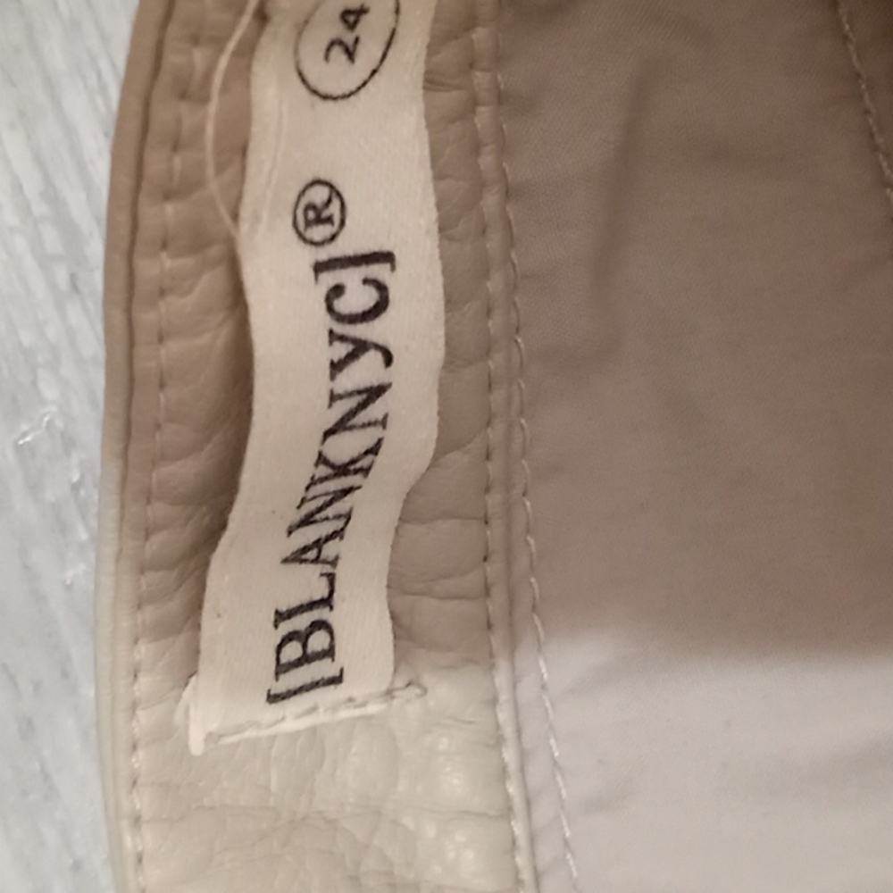 Blacknyc Shorts color beige size  24 - Picture 3 of 3